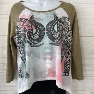 Wound up Womenswear’s tee shirt.